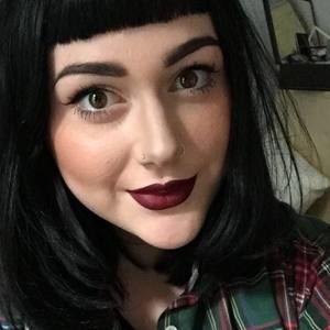 Meet your Posher, Mollie